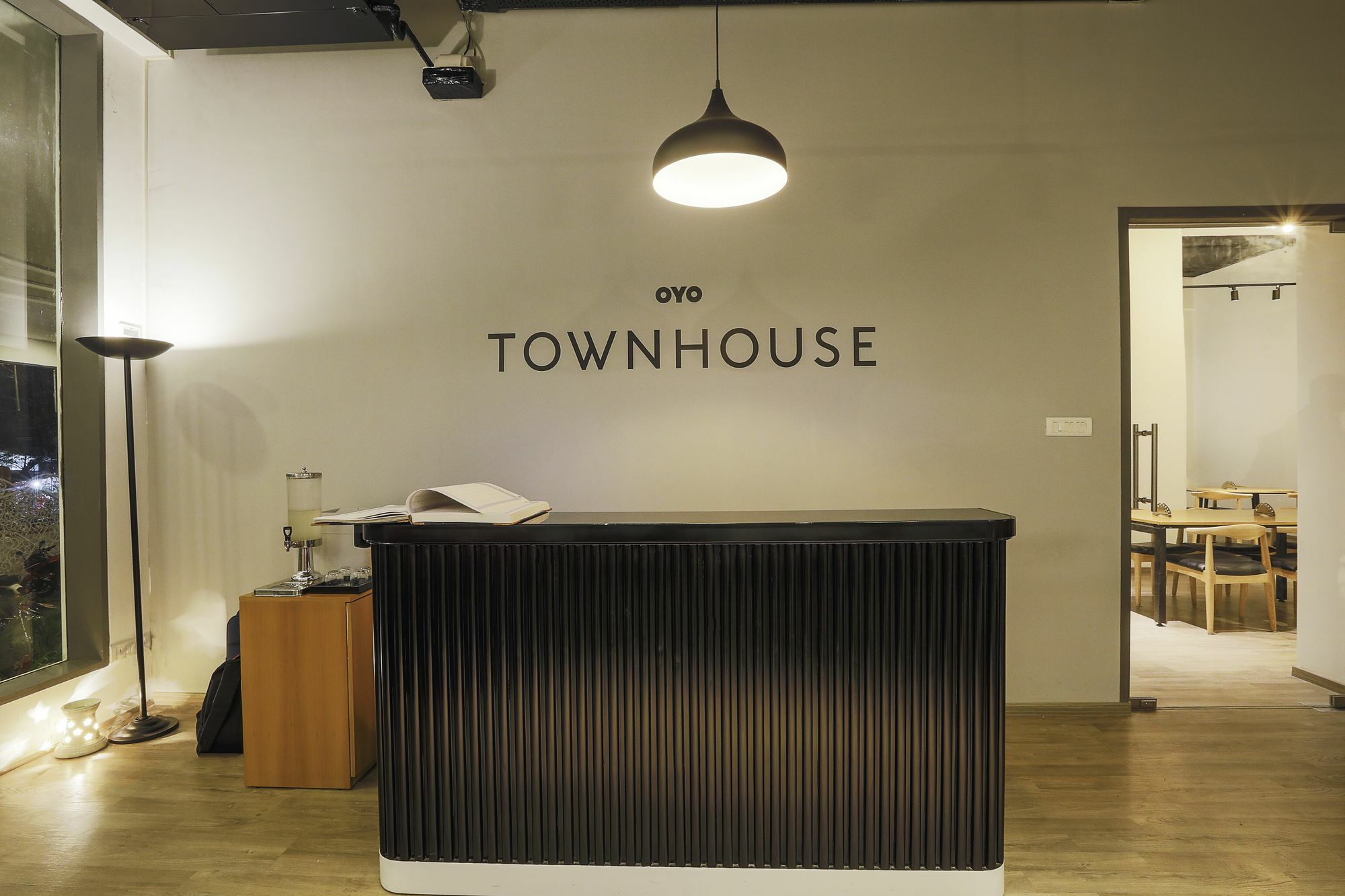 Super Townhouse Bombay Exhibition Centre Goregaon Exterior foto